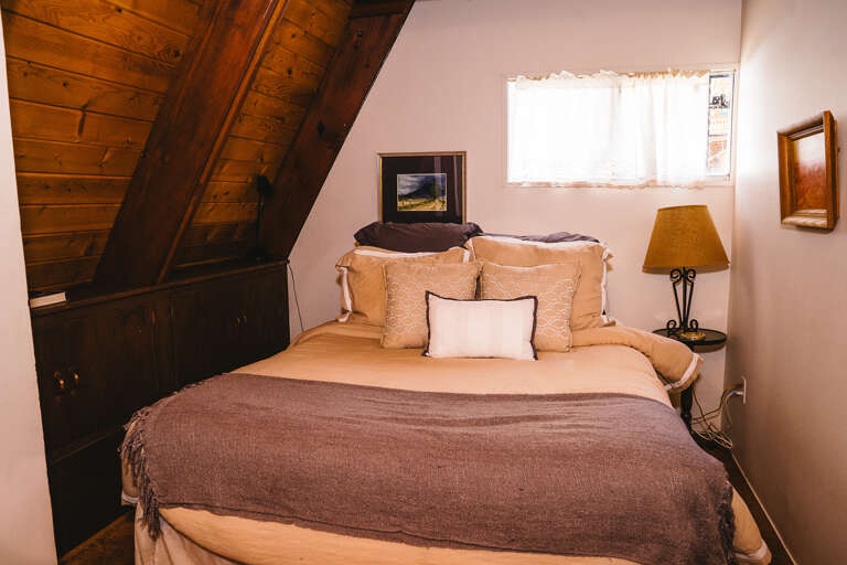 Main level queen bedroom