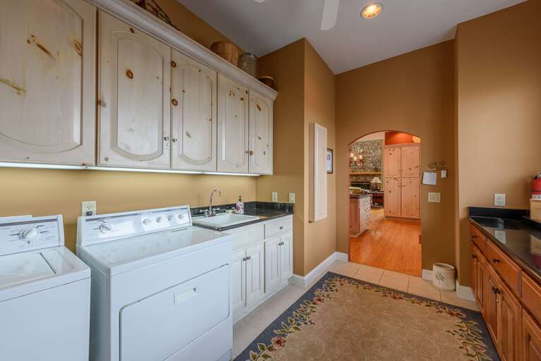 Side Entry Accessed from Garage with Washer/Dryer, Utility Sink