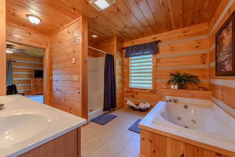 Private En Suite Master Bath Private En Suite Master Bath