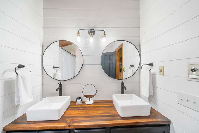 Double Floating Sinks