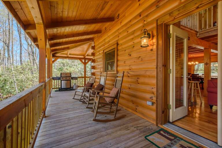 Deck with Seating and Gas Grill Deck with Seating and Gas Grill