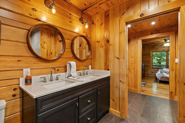 Double Vanities in Master Bath Double Vanities in Master Bath