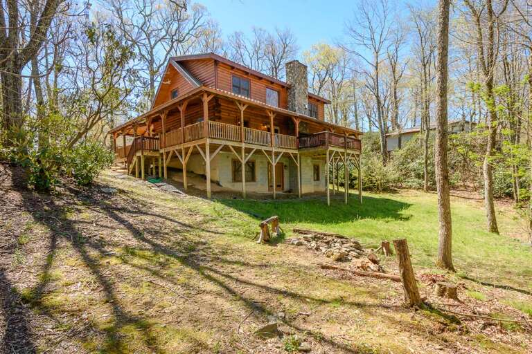 Below the House, Plenty of room to Romp Below the House, Plenty of room to Romp