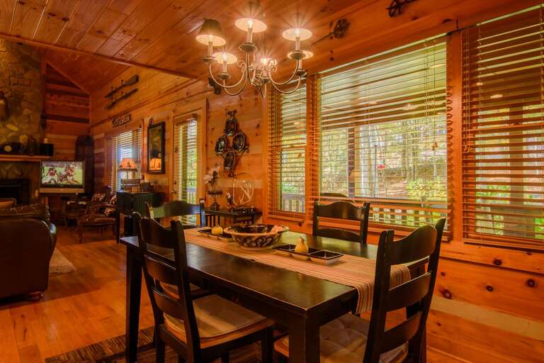 Angels Peak Dining Area Open to Living Room Angels Peak Dining Area Open to Living Room