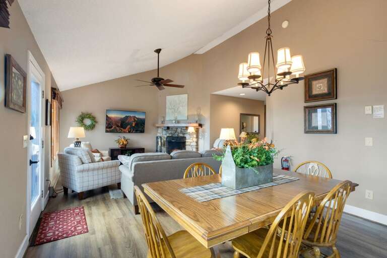 Ansley Heights Dining Area