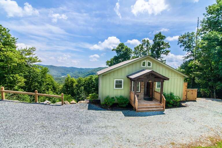 Welcome to Appalachian Ski Mountain Chalet!