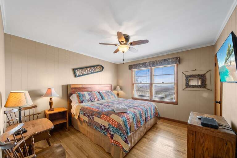 TV and Mountain Views from the King Bedroom TV and Mountain Views from the King Bedroom