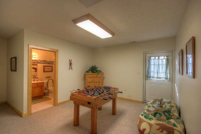 Downstairs Game Room with Game Table