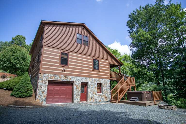 Rear exterior of Bear Valley Cabin