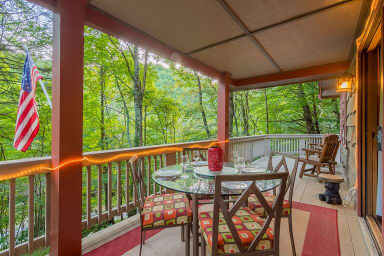 Covered Porch with Outdoor Dining Covered Porch with Outdoor Dining