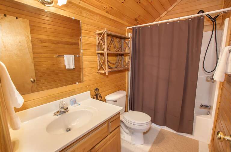Ensuite Bathroom for King Suite Ensuite Bathroom for King Suite