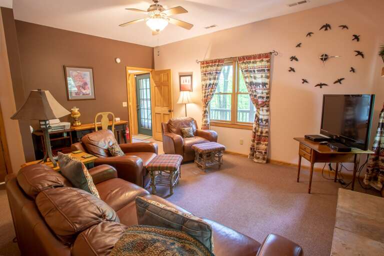 Boulder Falls Retreat Second Den with Flat Screen TV and stone gas fireplace Boulder Falls Retreat Second Den with Flat Screen TV and stone gas fireplace