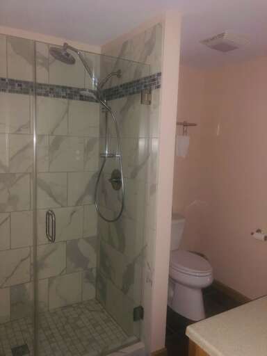 Boulder Falls Retreat Full Bath - Lower Level Boulder Falls Retreat Full Bath - Lower Level