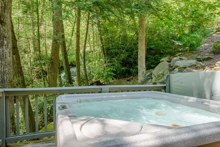 Boulder Falls Retreat Hot Tub Boulder Falls Retreat Hot Tub
