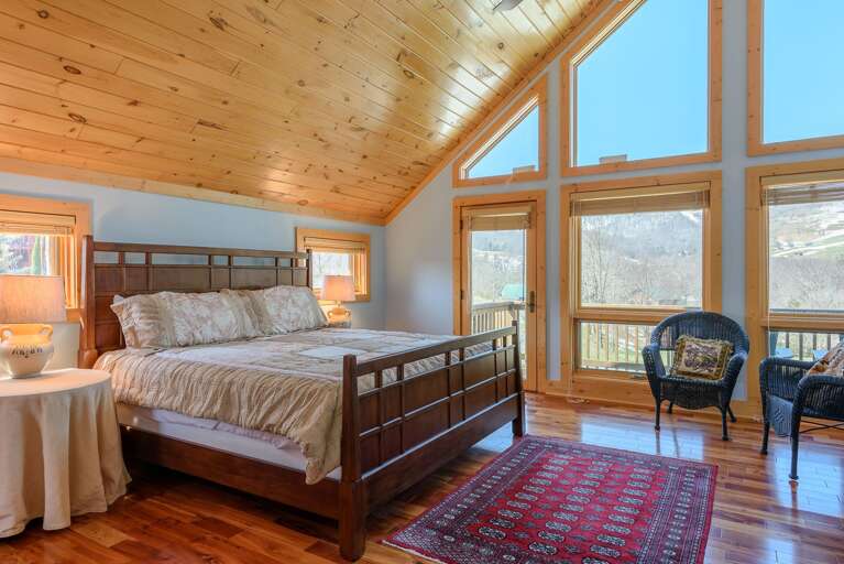 Upstairs king bedroom with private deck, private bath, beautiful views Upstairs king bedroom with private deck, private bath, beautiful views