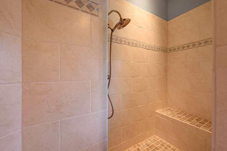 Walk-in Shower Walk-in Shower