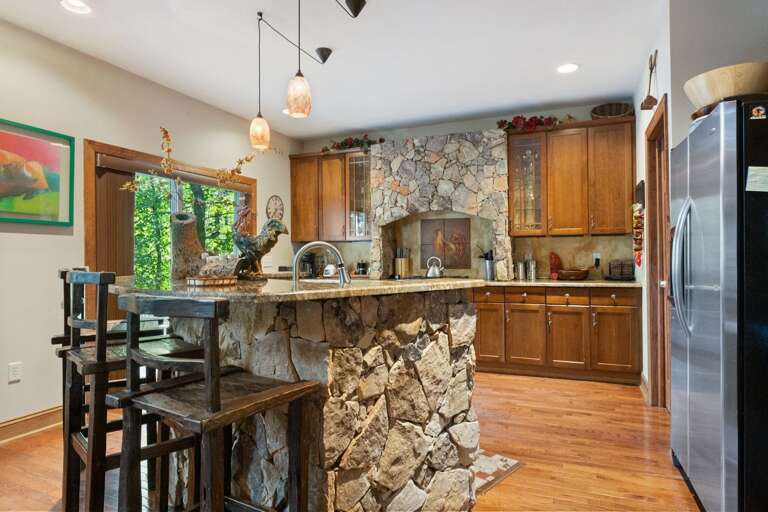 Upscale Kitchen with Granite Counters, Stainless Appliances, Gas Cooktop Upscale Kitchen with Granite Counters, Stainless Appliances, Gas Cooktop