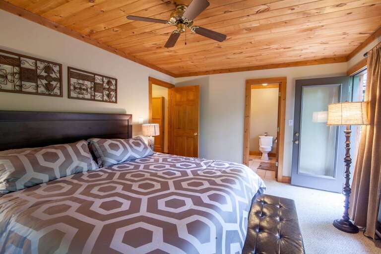 King Master Suite with Priavte Esnuite Full Bathroom and Juliette Deck