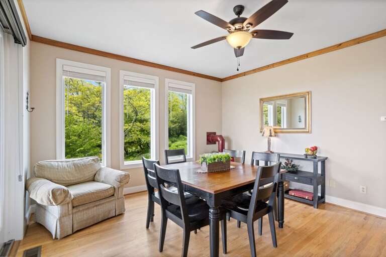 Breakfast Nook Off of the Kitchen