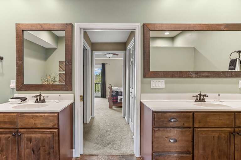 Dual Vanities in the Master Bathroom
