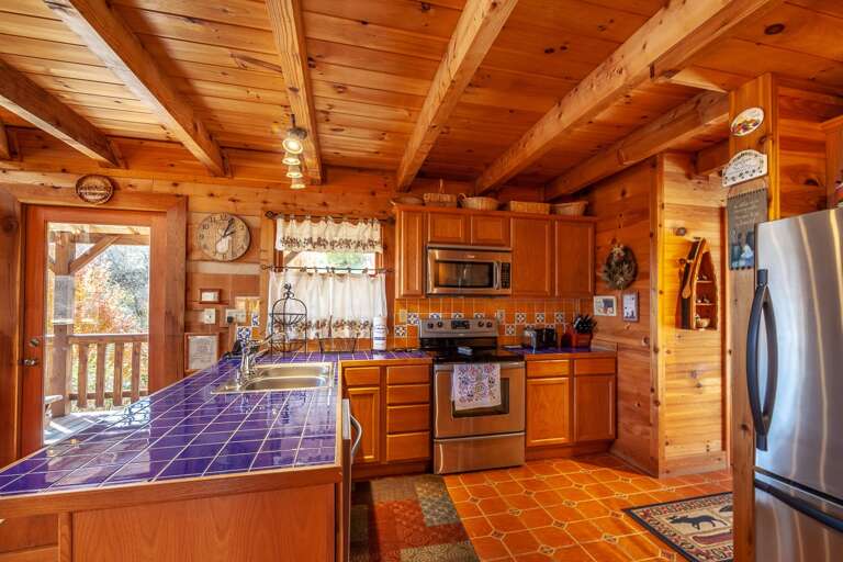 Full Kitchen with Stainless Appliances and Lots of Counter Space