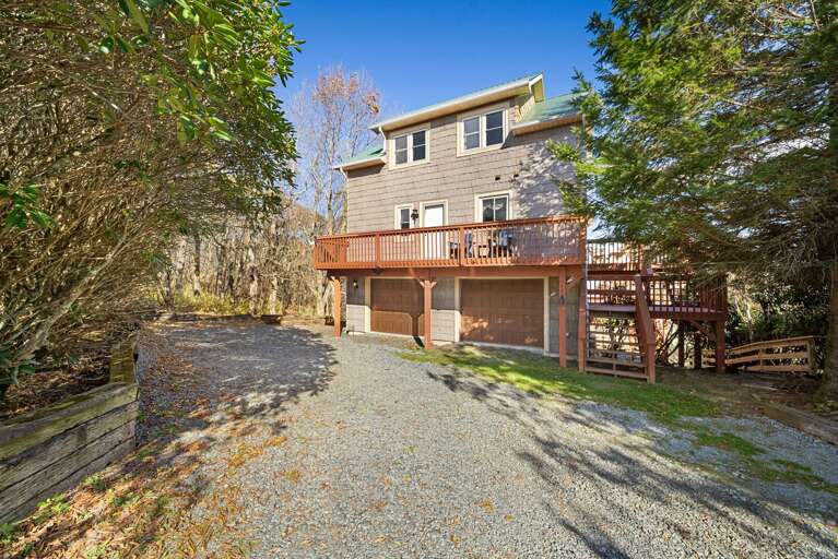 Front Approach to Four Diamond Escape