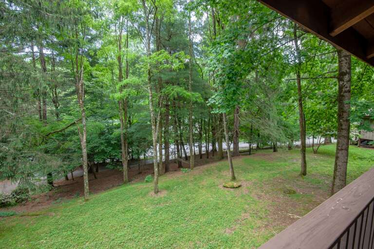 Level, Landscaped, Wooded Back Yard Safe for Children and Pets!