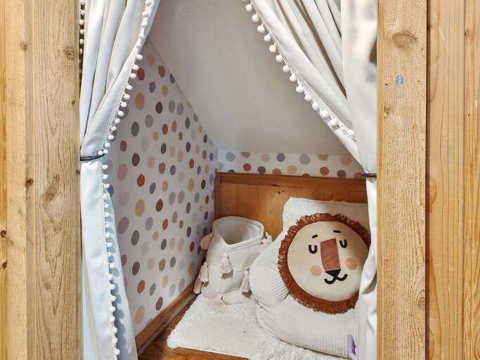A Perfect Nook for a Book ! A Perfect Nook for a Book !