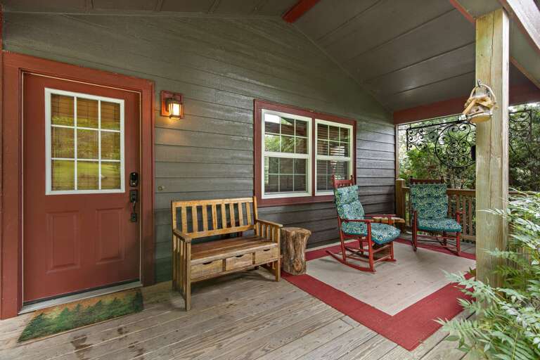 Enjoy a Getaway at Fehrway to Heaven!