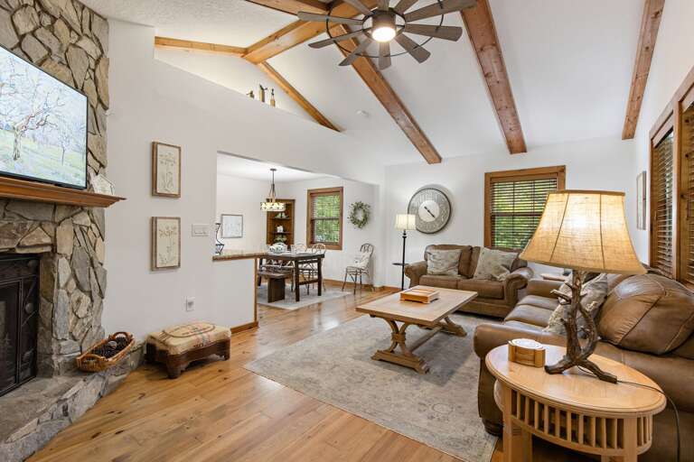 Fehrway to Heaven Cozy, Cool Living Space with Gas Fireplace and Samsung Frame TV