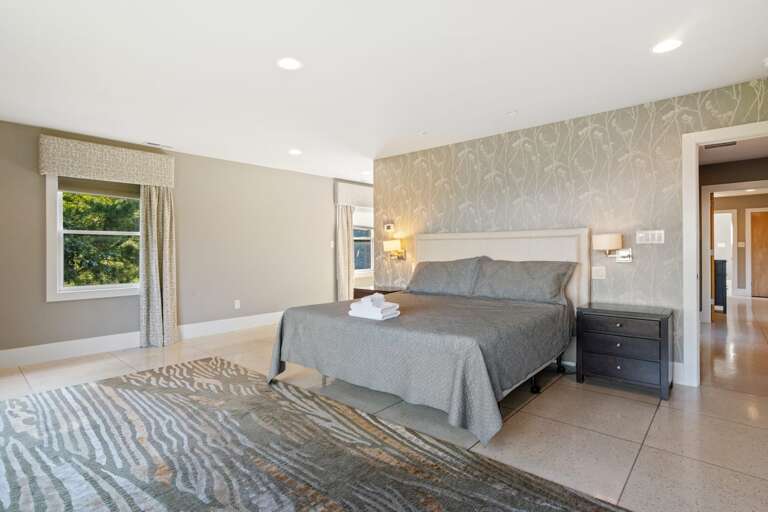 King Bedroom King Bedroom