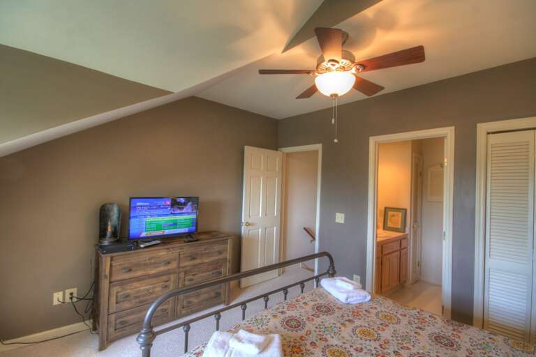 Upstairs Queen Suite with HDTV and BluRay Player