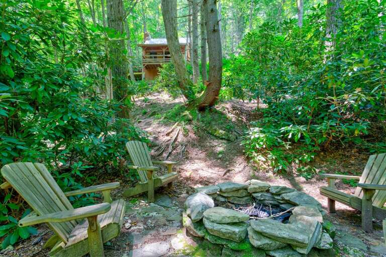 Creekside Fire Pit down below Cabin for Guest Enjoyment!