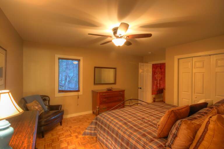 Majestic Mountain Haus Second King Master Suite on Lower Level