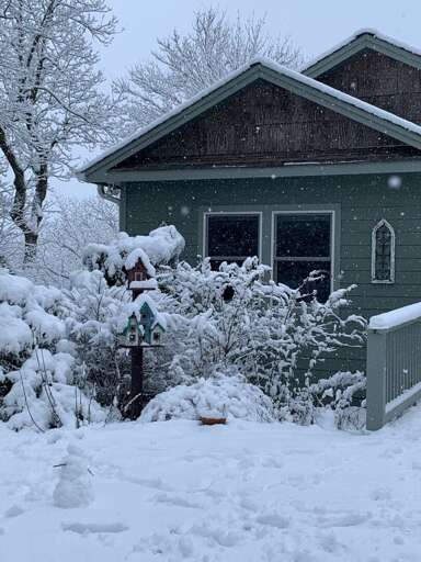 Majestic Mountain Hideaway