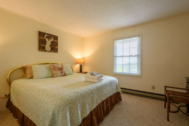 Lower Level King Bedroom Lower Level King Bedroom