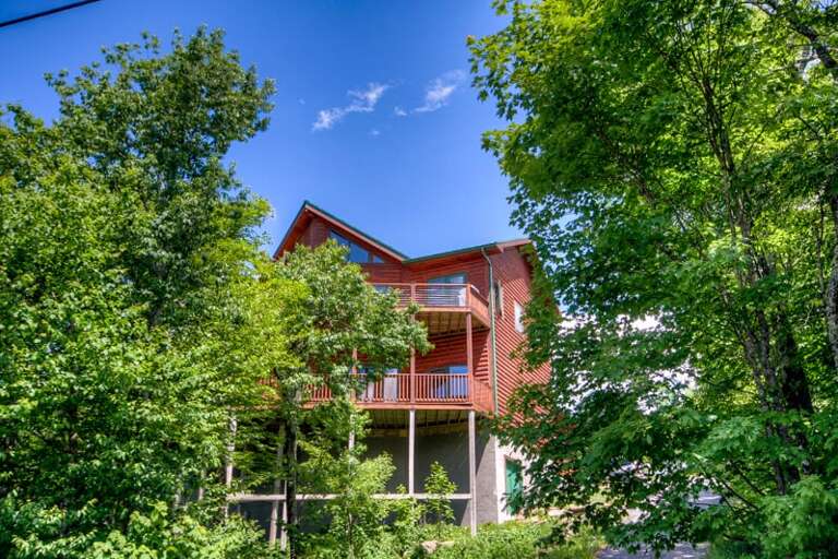 Mountain Top Lodge View of Home from Street Mountain Top Lodge View of Home from Street