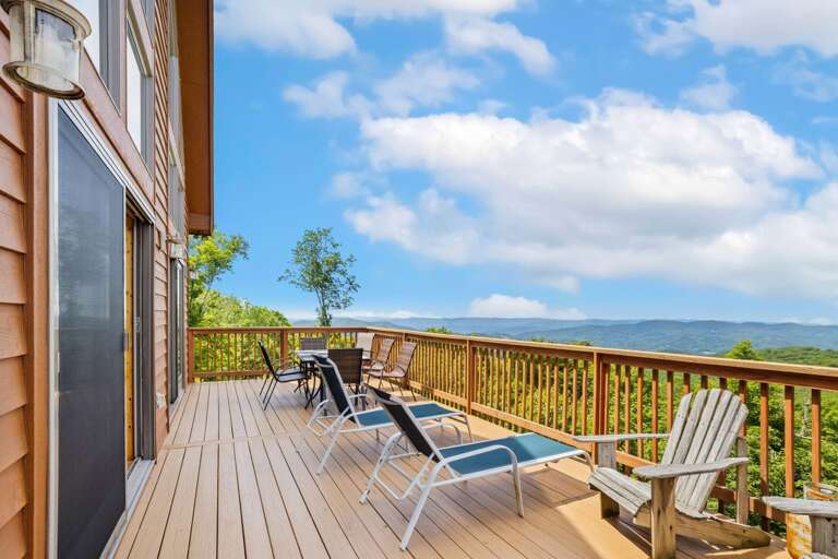 Incredible Panoramic Views Seen From the Deck Incredible Panoramic Views Seen From the Deck