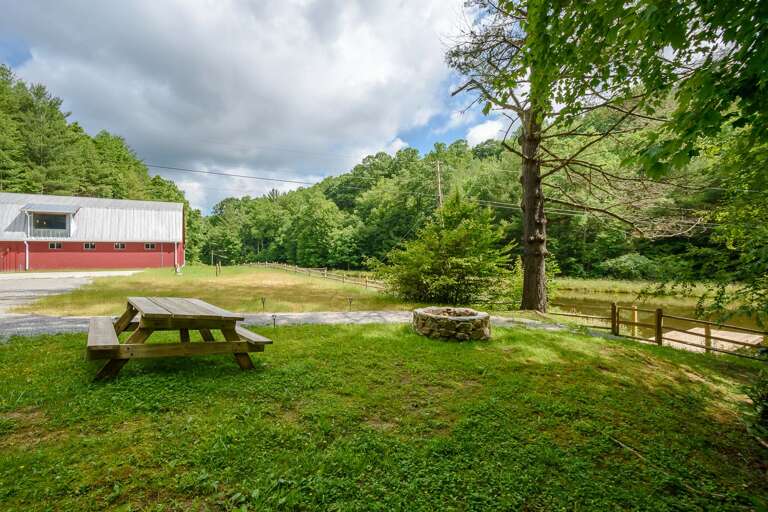 Red Barn at Tiffany's Estate Red Barn at Tiffany's Estate