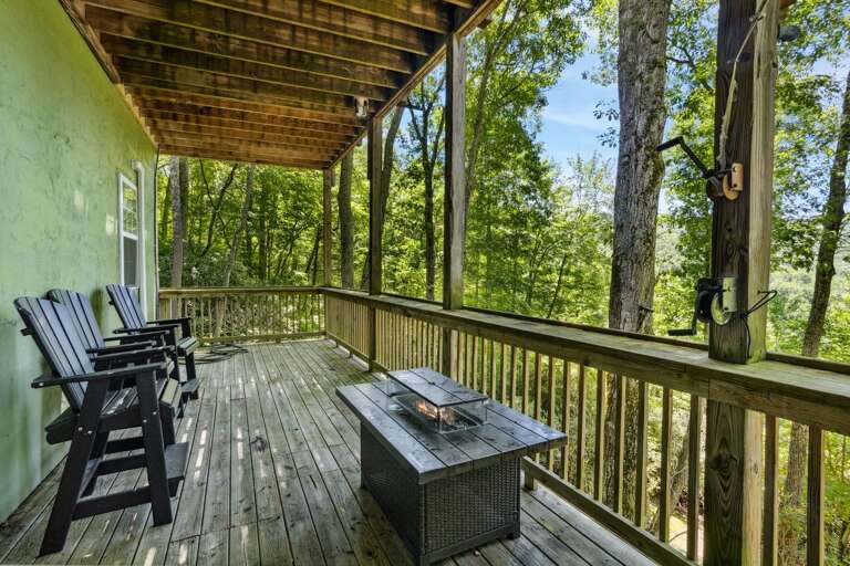 Lower Level Deck with Gas Fire Table Lower Level Deck with Gas Fire Table