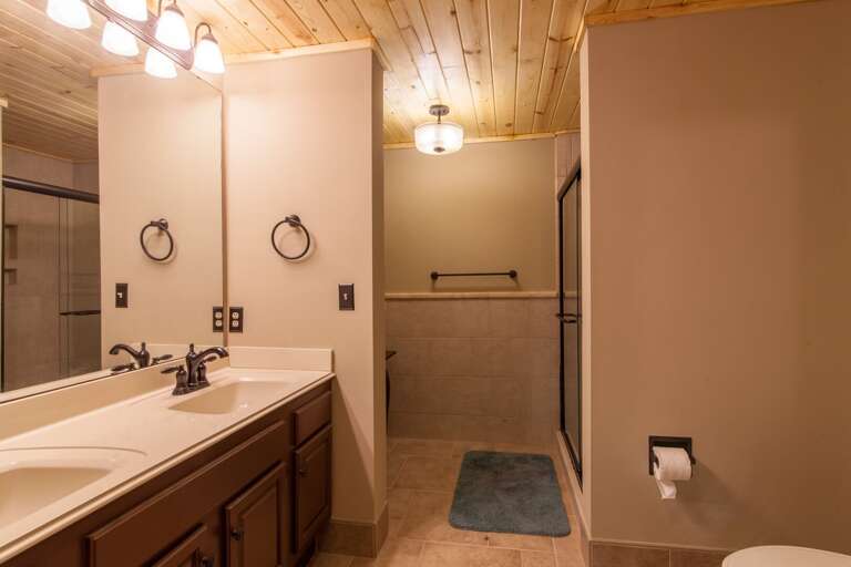 Full Bathroom Upstairs Full Bathroom Upstairs