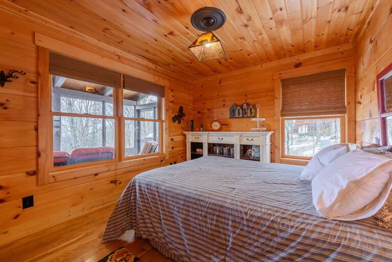 Main Level Queen Bedroom with Mountain Views
