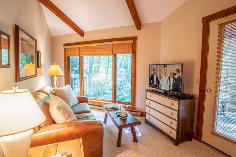 Sitting Area with TV in the Queen Bedroom