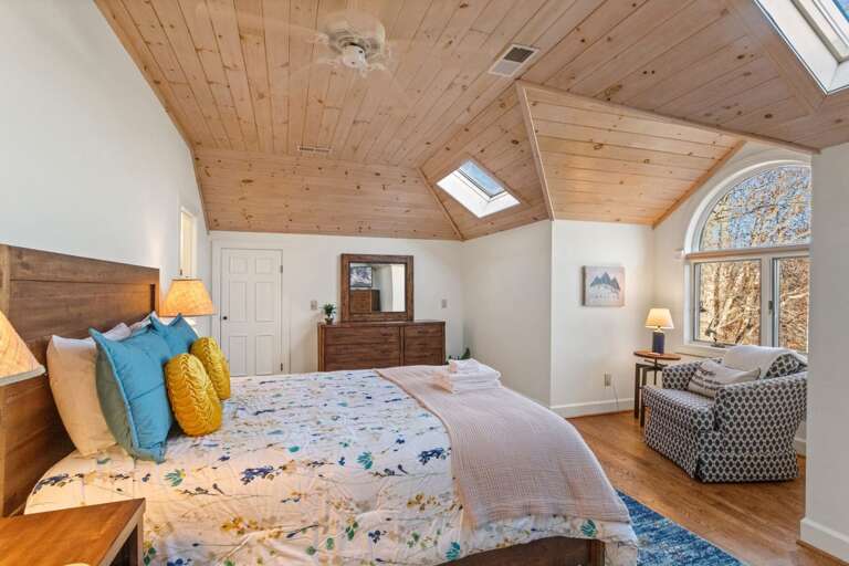 Upstairs Queen Bedroom with Skylights and Reading Nook