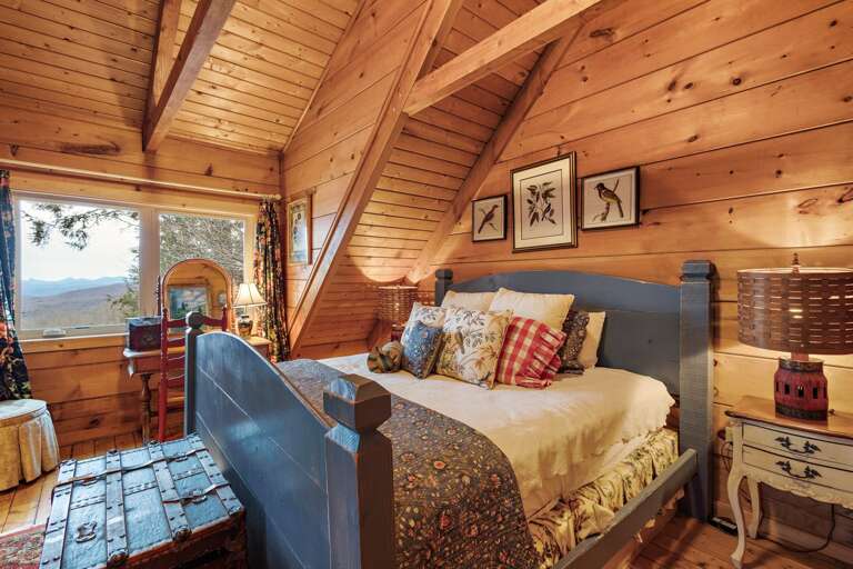 Loft Bedroom with King Bed and Mountain View