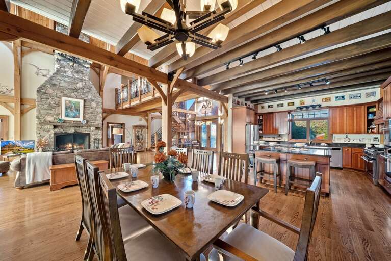 Dining Room Table with Seating for 8 People and Additional Seating 4 People on Kitchen Island