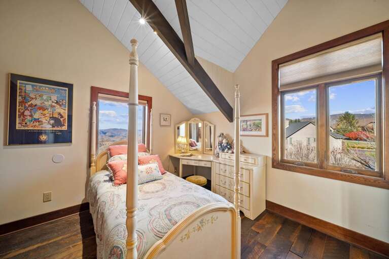 Disney Themed Twin Bedroom Large Closet and Shared Bathroom