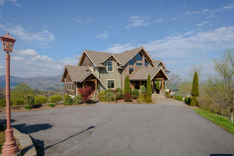 True Mountaintop Living True Mountaintop Living