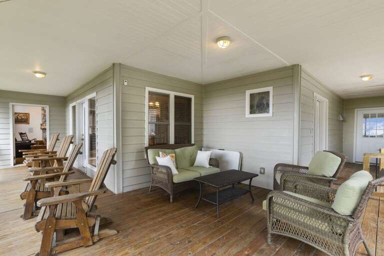 Covered Back Deck with Seating