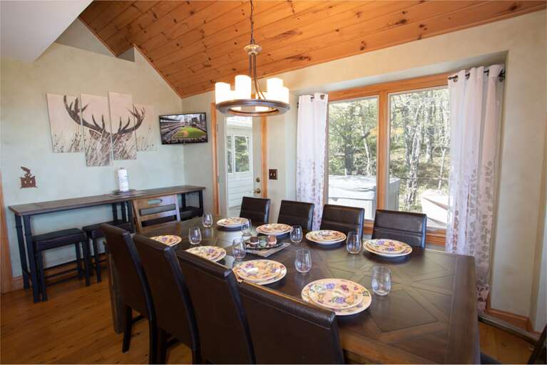 Dining in the Kitchen for 10